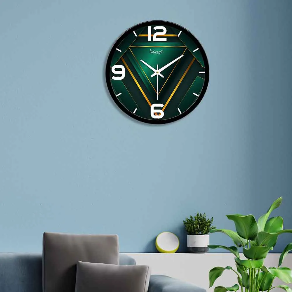3D Metallic Triangles Pattern Designer Wall Clock