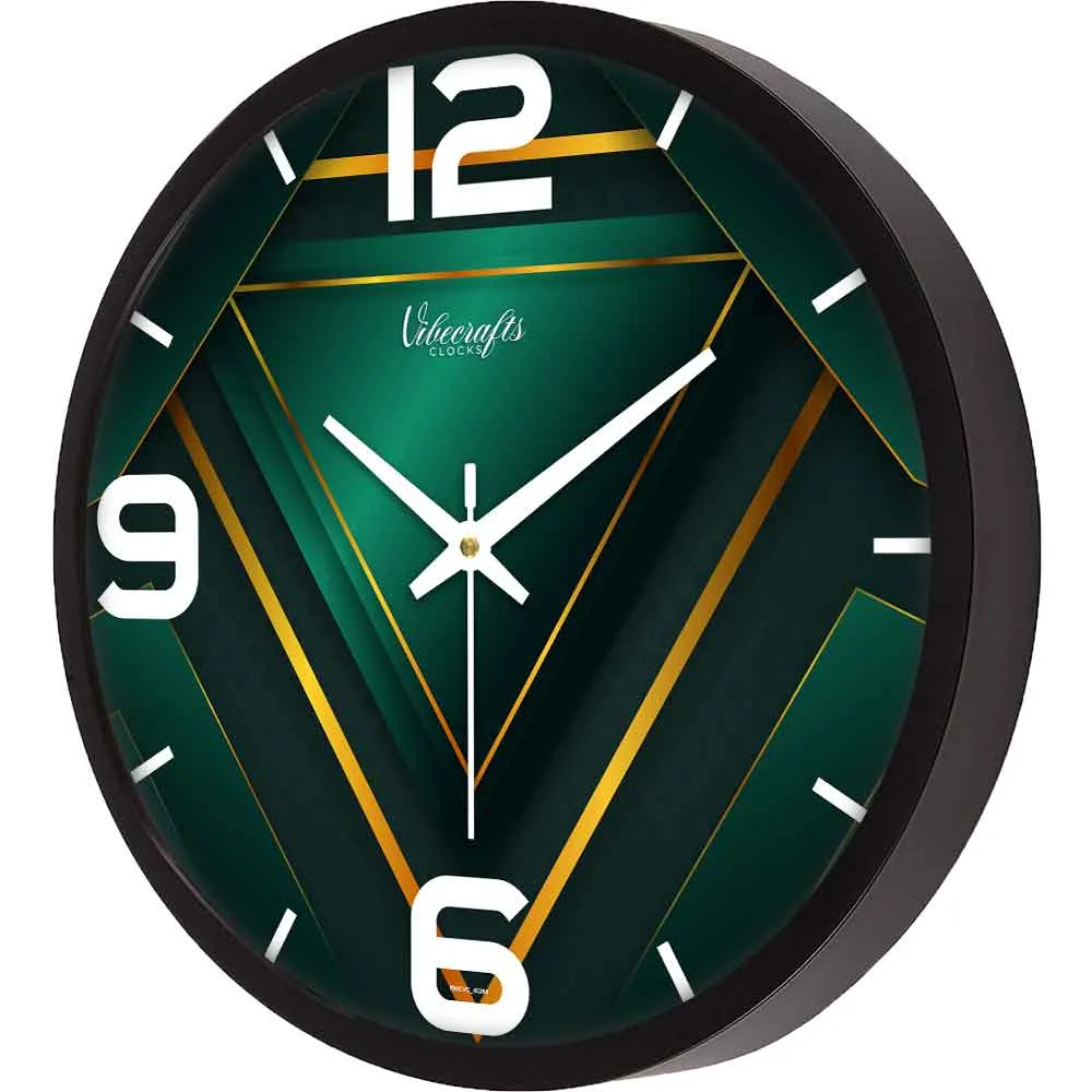 3D Metallic Triangles Pattern Designer Wall Clock