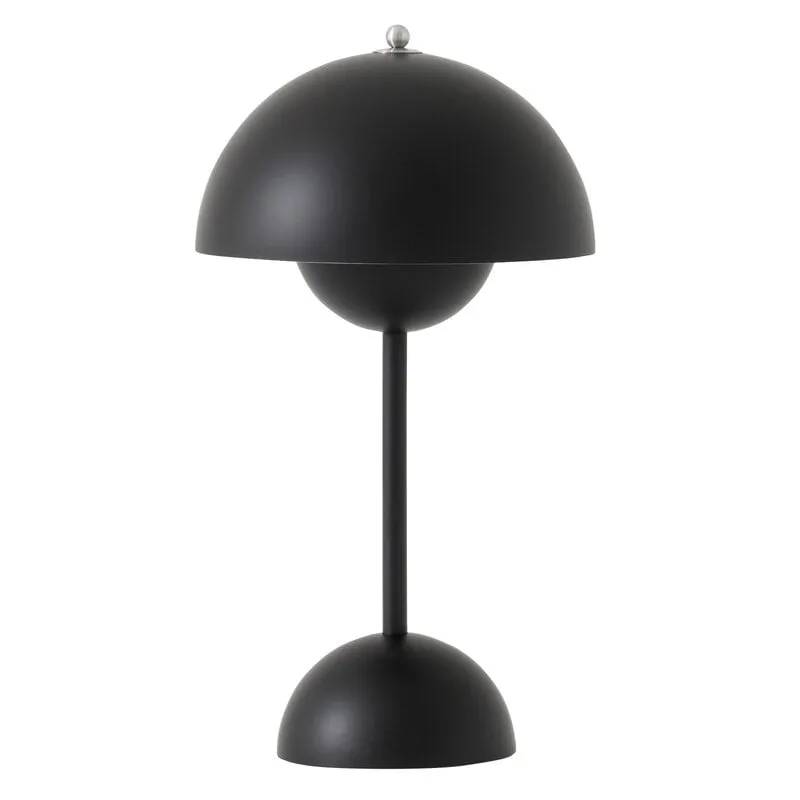 &Tradition Flowerpot VP9 rechargeable lamp