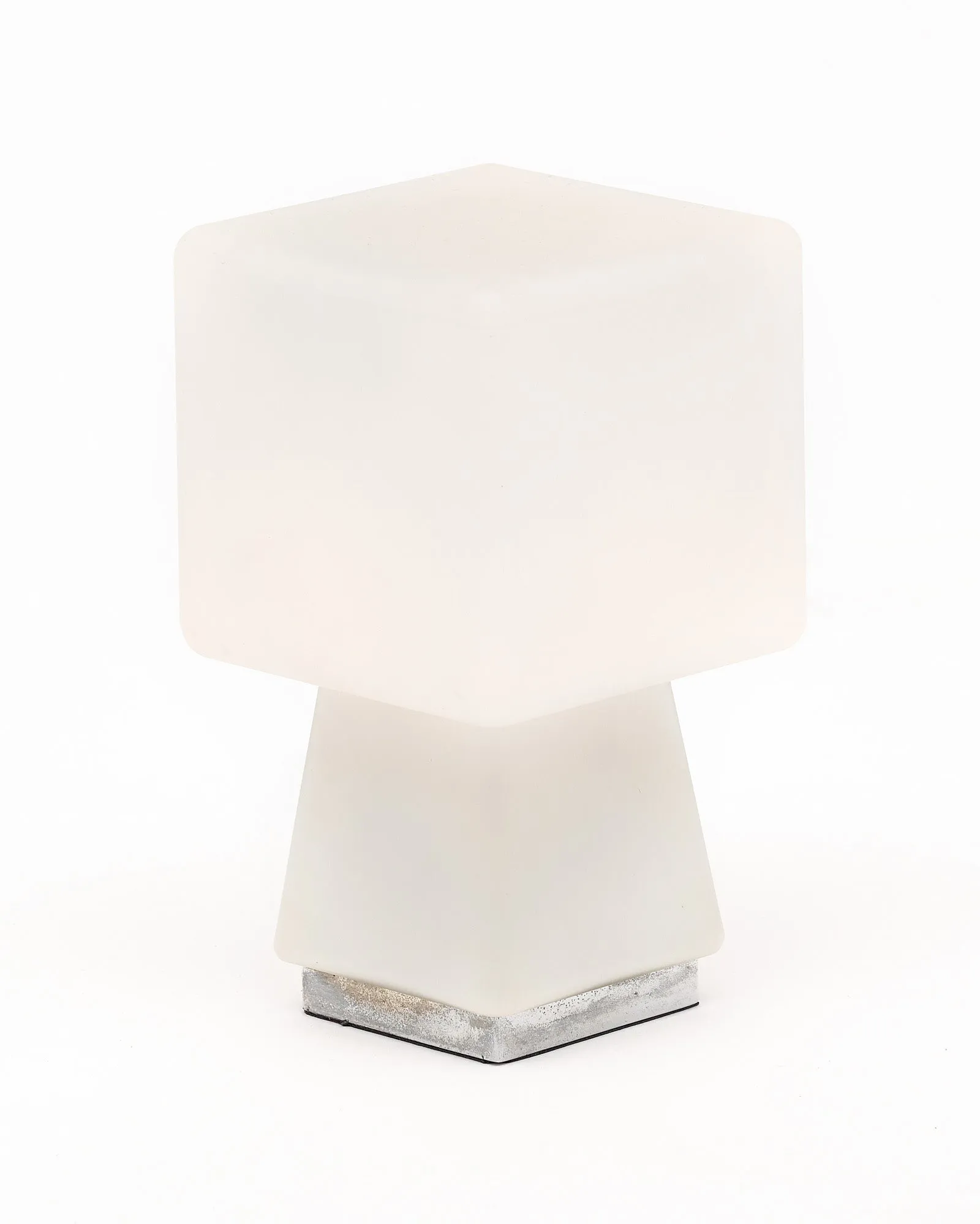 Cubic Vintage Table Lamps