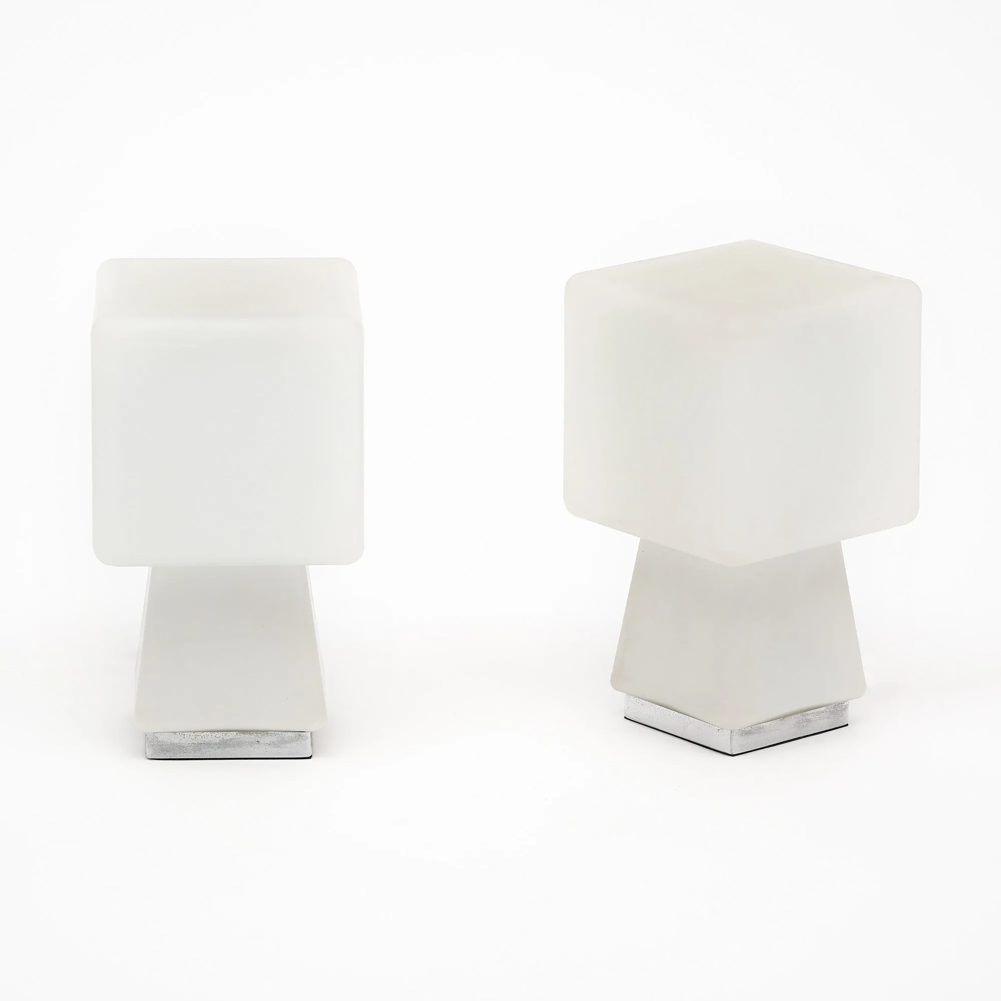 Cubic Vintage Table Lamps