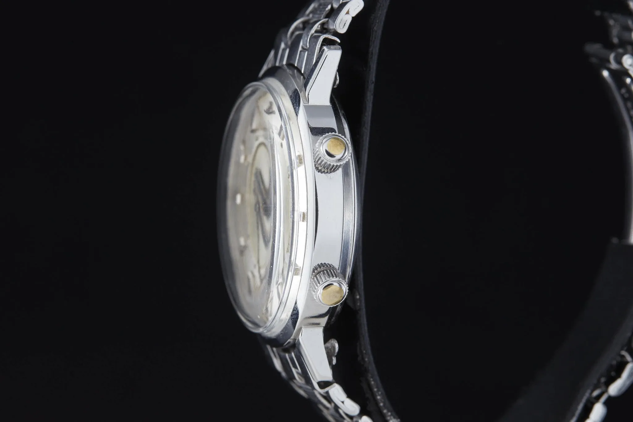Jaeger-LeCoultre Memovox