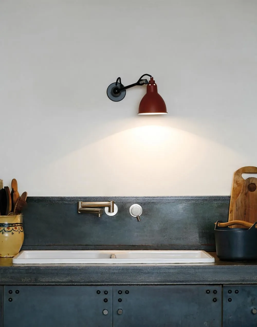Lampe Gras 304 Small Wall Light - Black Arm