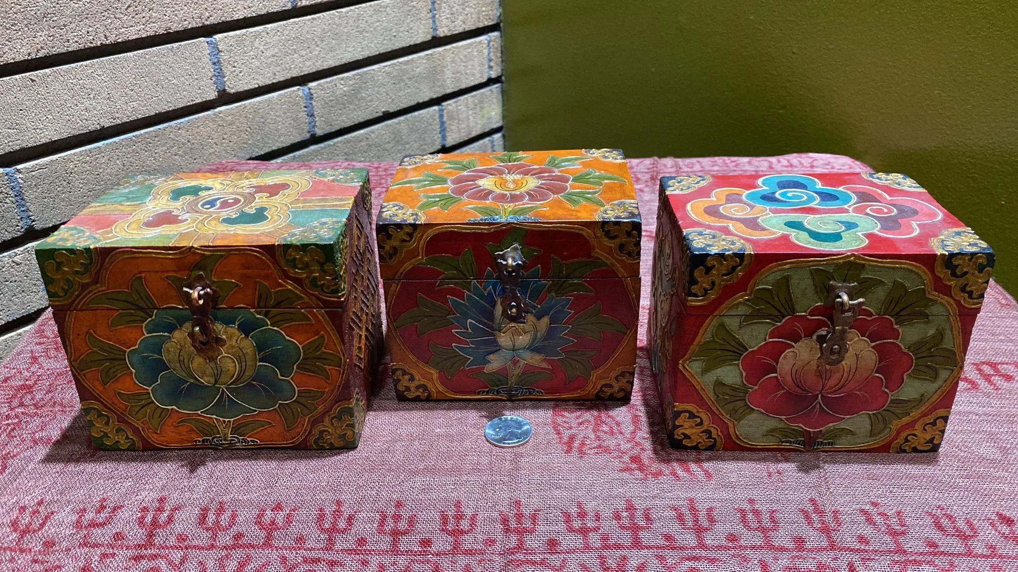 Lotus Flower Relief-Painted Wooden Box (S)