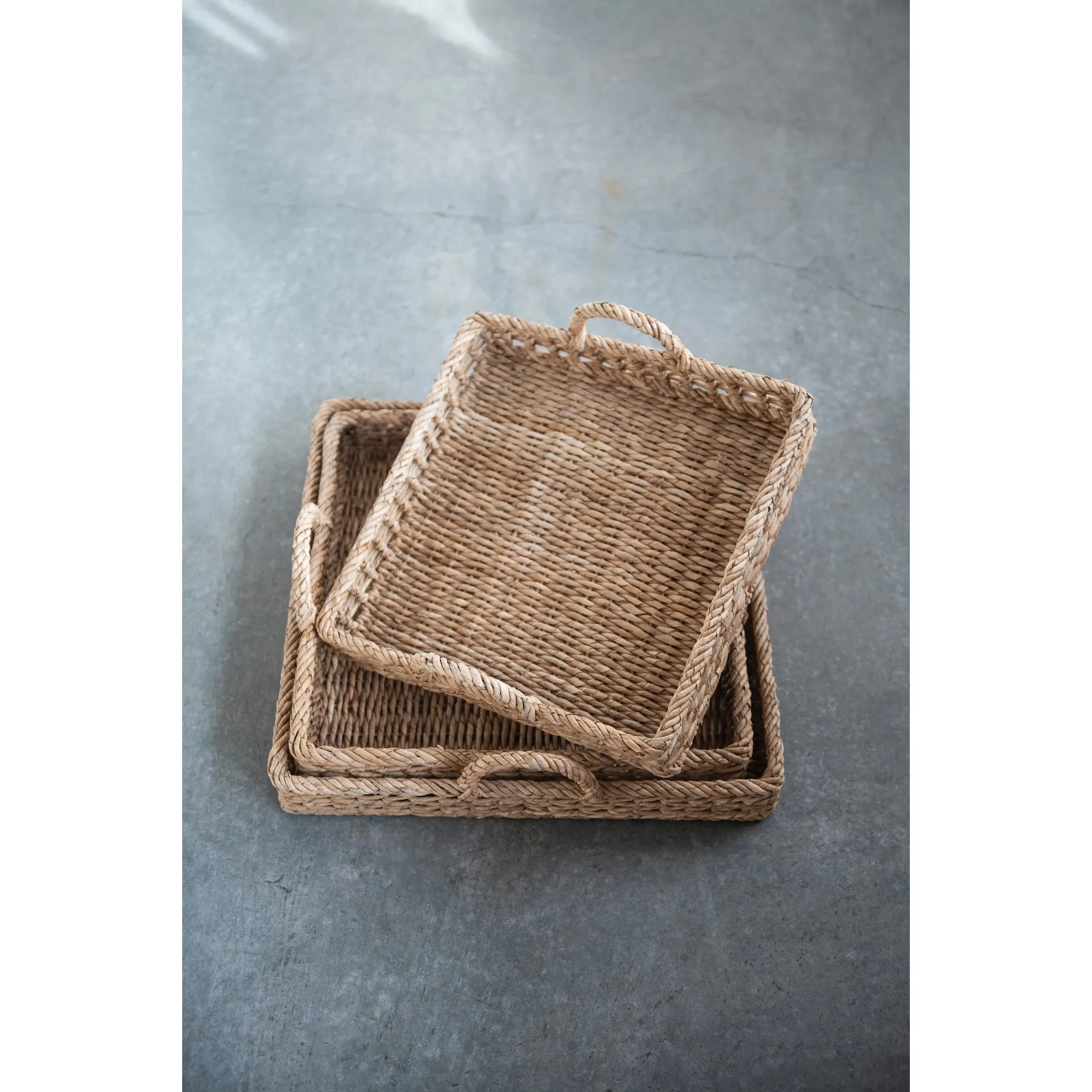 Medium Water Hyacinth Tray