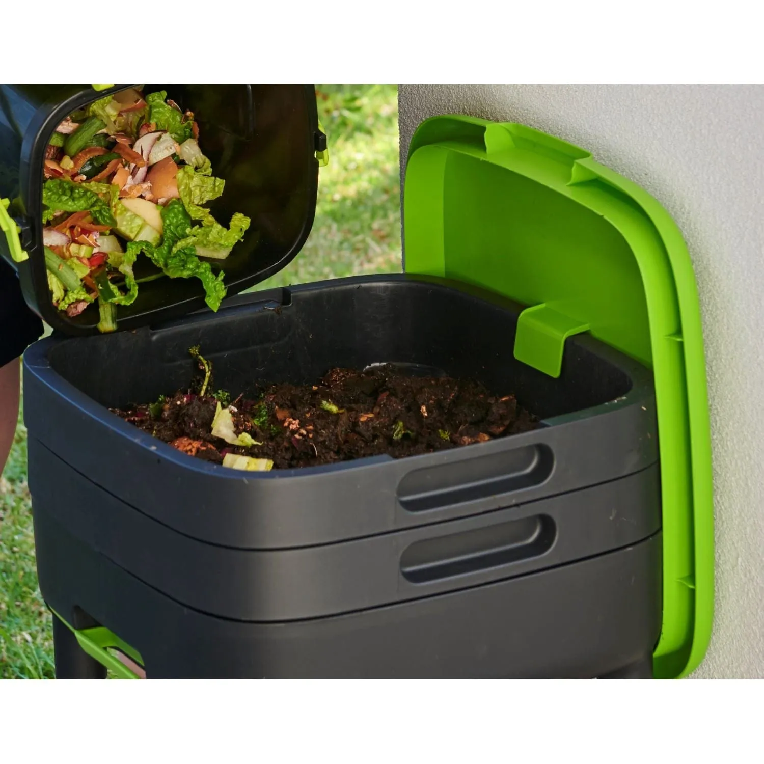 Riverstone | Maze Medium Two Worm Farm Starter Kit With Shelving