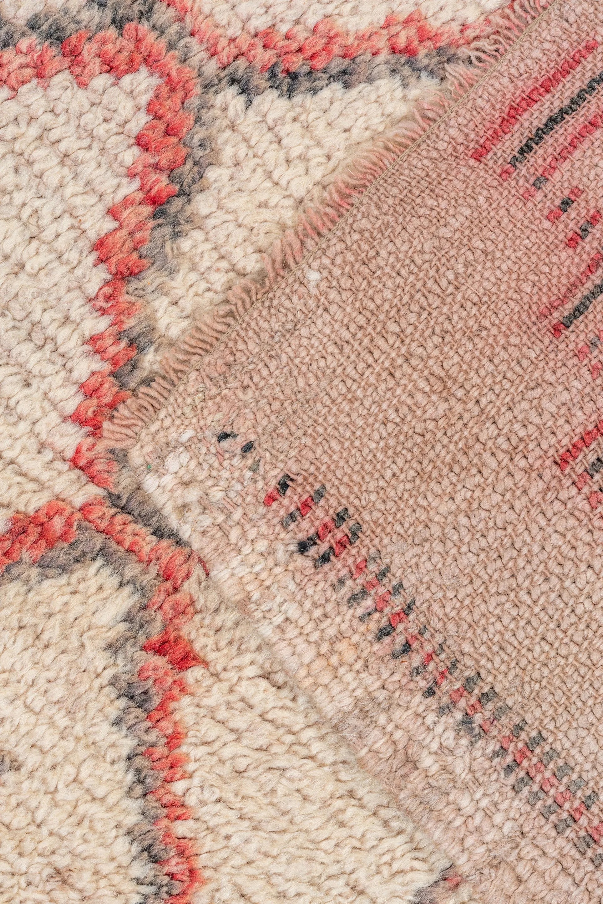 Vintage Moroccan Beni Rug - 4’10 x 6’10