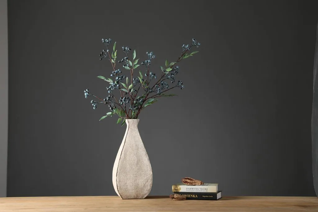 White Textured Polyresin Vase | Polyresin Modern Vase | Textured Vase | Design Vase | Home Decor